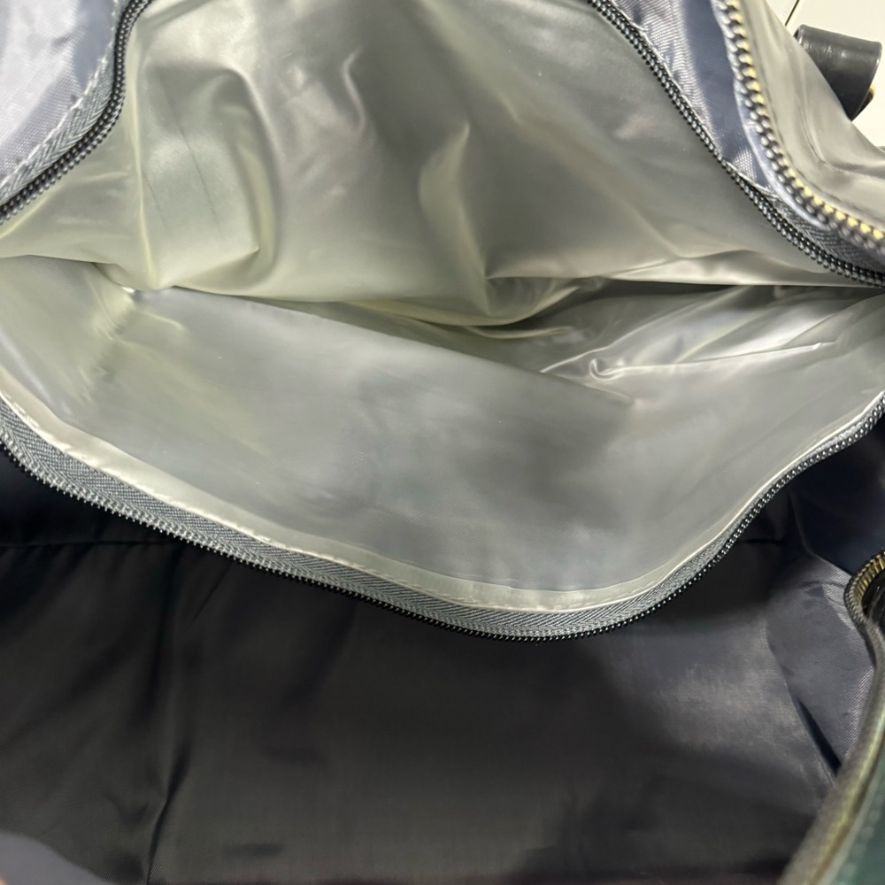 SALE I ♥️ PARIS SEQUIN TRAVEL BAG - Picture 13 of 13